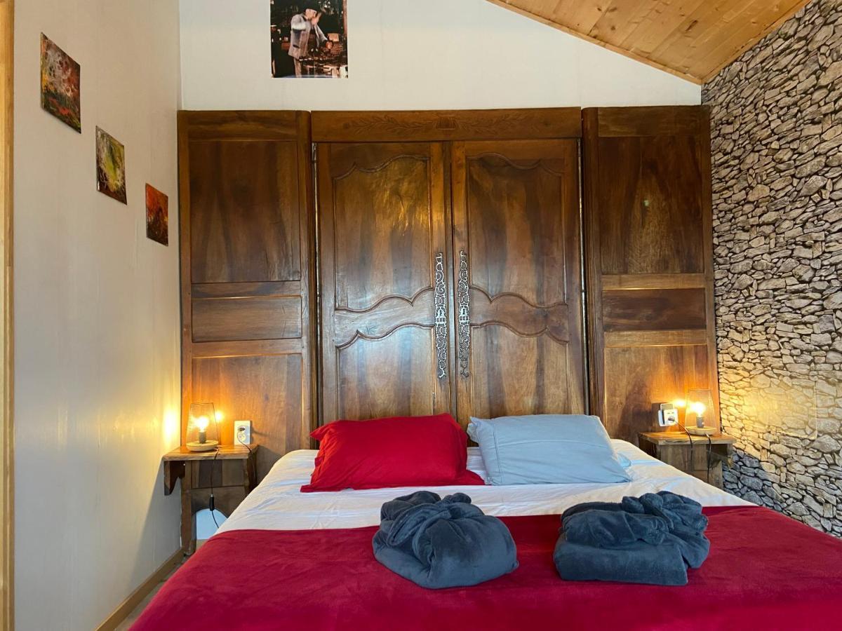 Hotel Le Petit Moulin Pouzauges Esterno foto