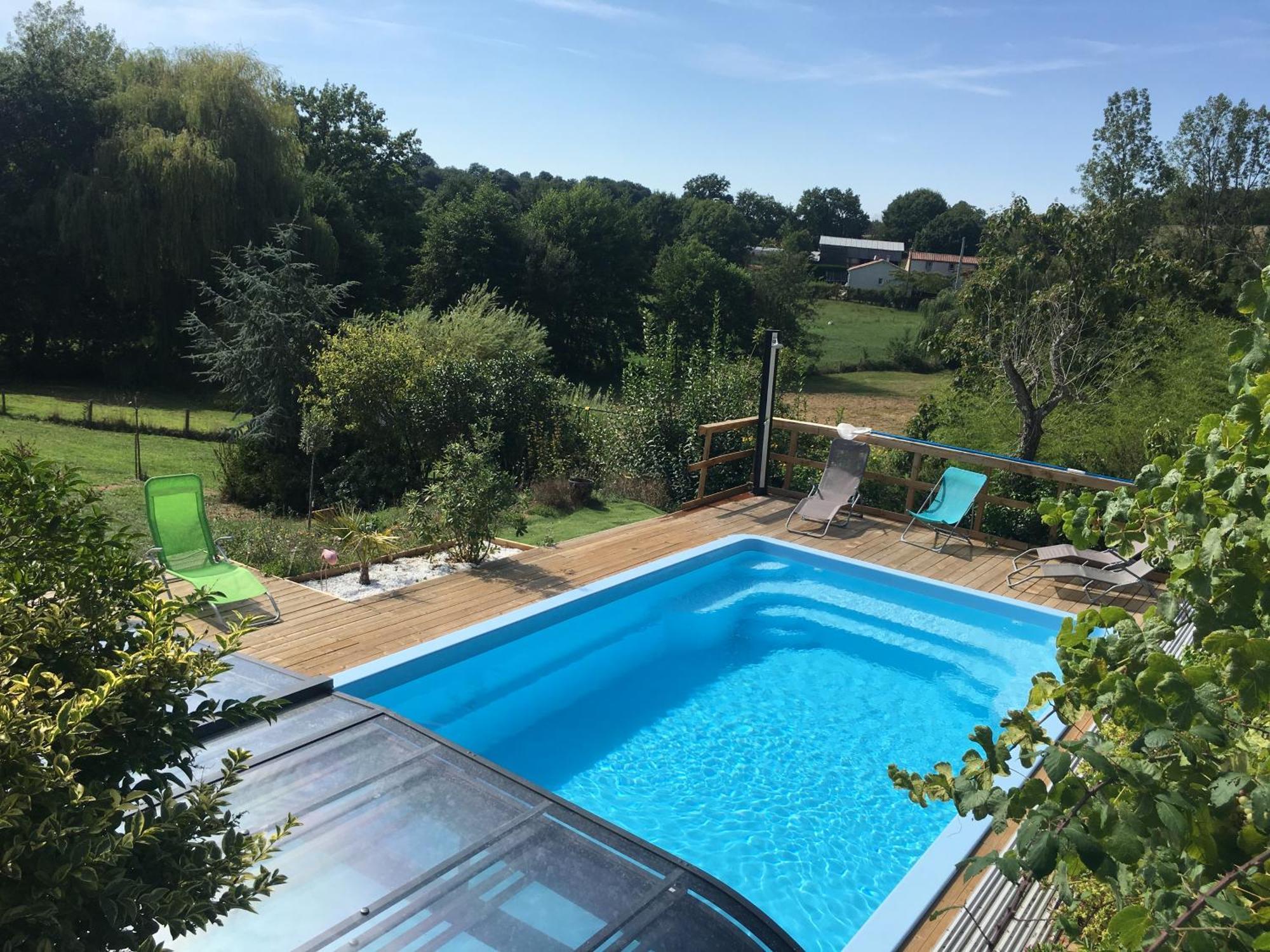Hotel Le Petit Moulin Pouzauges Esterno foto