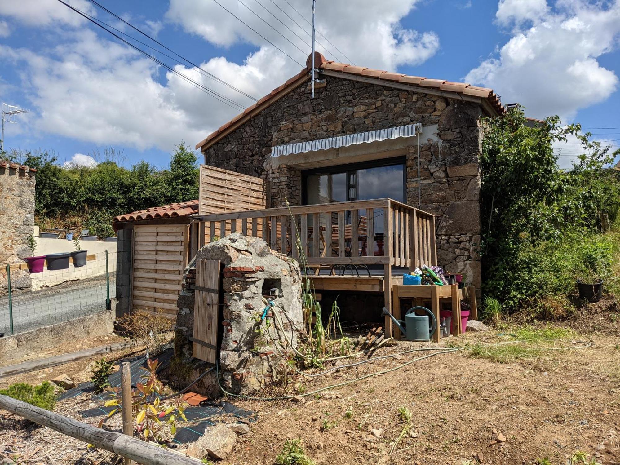 Hotel Le Petit Moulin Pouzauges Esterno foto