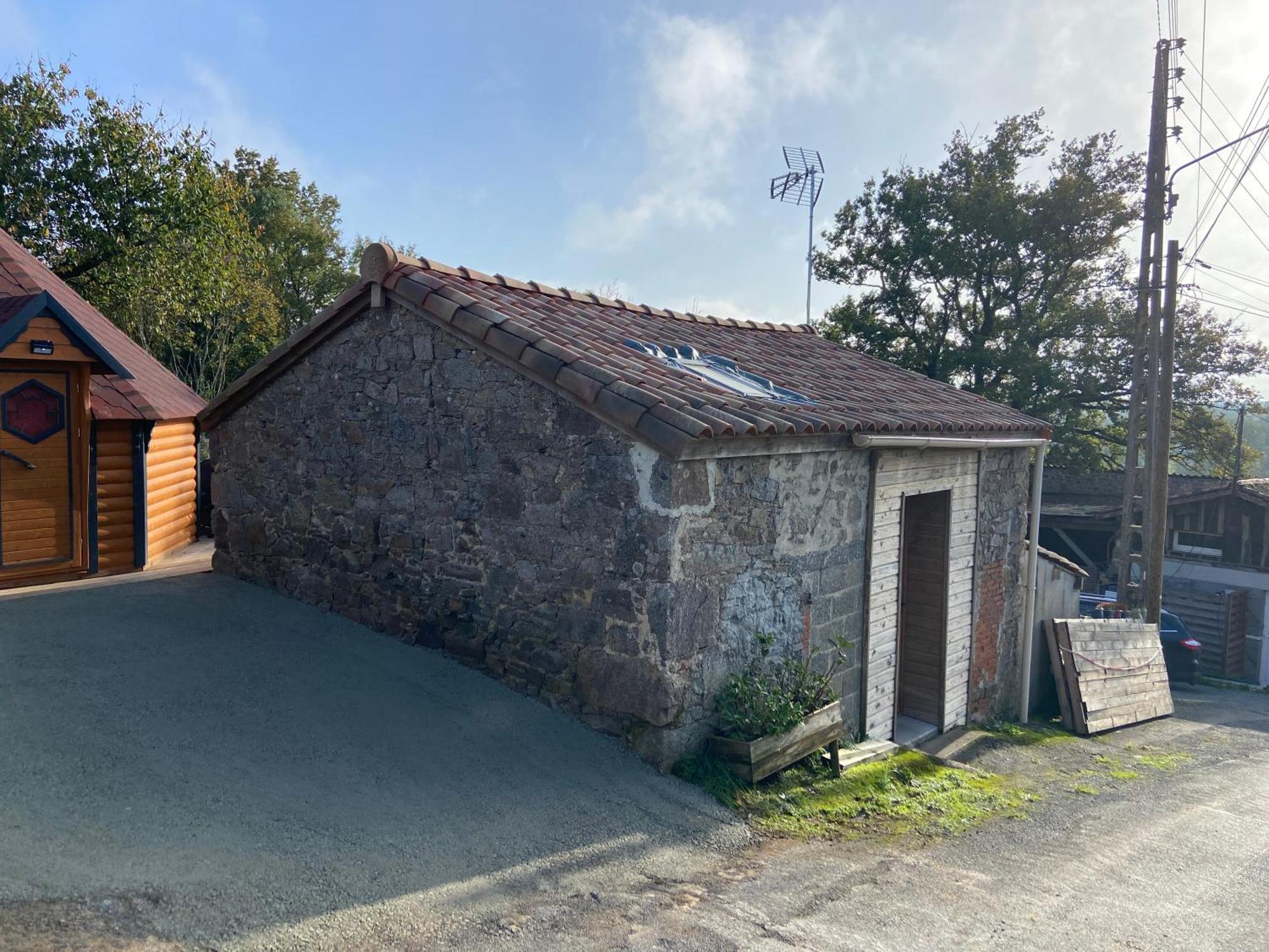 Hotel Le Petit Moulin Pouzauges Esterno foto